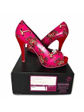 Iron Fist Love Me Peep Toe Platform Heels 2012/2013 Era Size 8